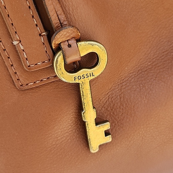 FOSSIL LEATHER TOTE BAG - Picture 2 of 13